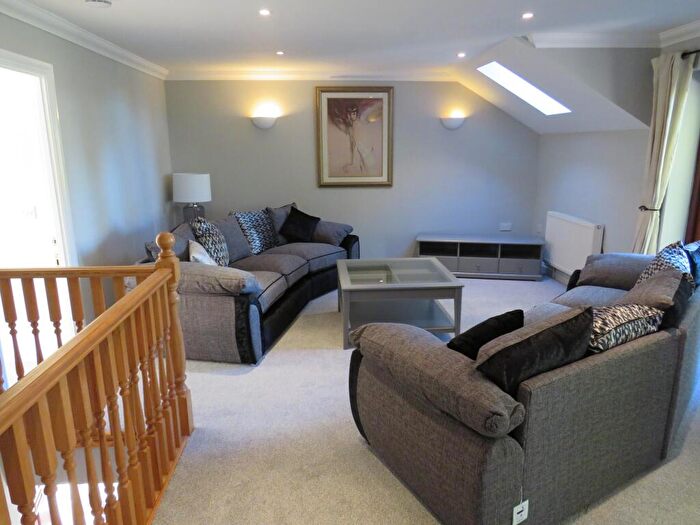 3 Bedroom House To Rent In Sophia Walk, Pontcanna, Cardiff, CF11