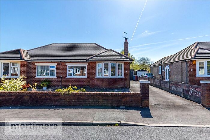 2 Bedroom Bungalow For Sale In Grasmere Avenue, Blackburn, Lancashire, BB1