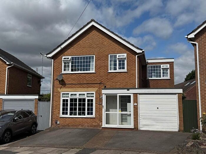 4 Bedroom Detached House For Sale In Park View Close, Allestree, Derby, DE22