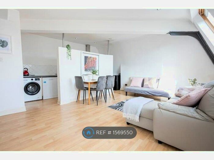 1 Bedroom Flat To Rent In Victoria Street, Liverpool, L2