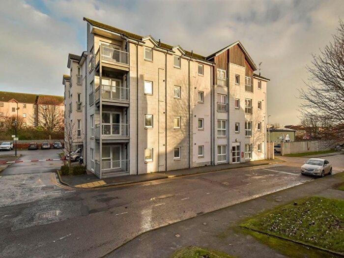 2 Bedroom Flat To Rent In Duff Street, Aberdeen, AB24