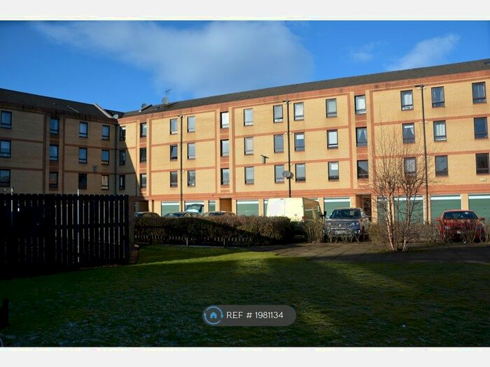2 Bedroom Flat To Rent In Middlesex Gardens, Glasgow, G41