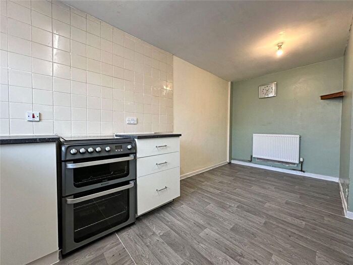 3 Bedroom Terraced House To Rent In Woodsley Green, Leeds, West Yorkshire, LS6