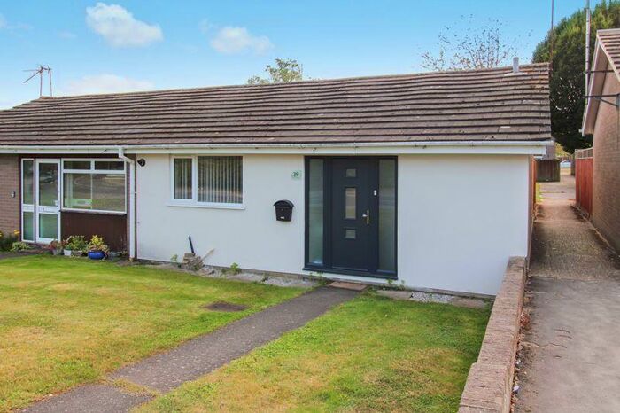 1 Bedroom Bungalow To Rent In Rose Avenue, High Wycombe, HP15
