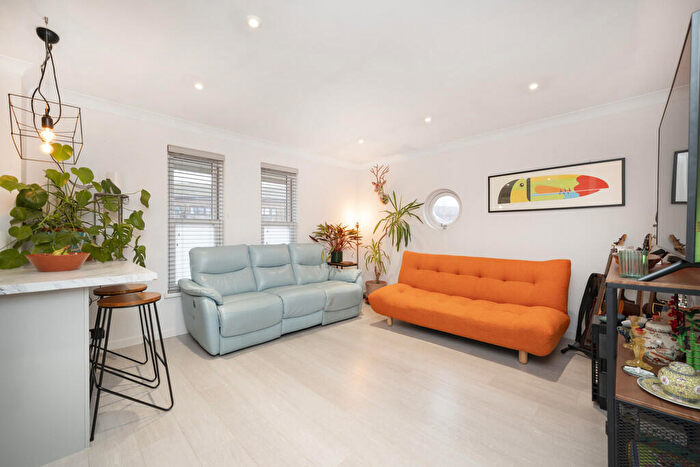 2 Bedroom Flat For Sale In Leabank Square, E9