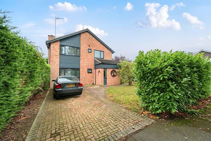 4 Bedroom Detached House To Rent In Farmoor, Oxfordshire, OX2