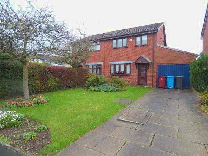 3 Bedroom Semi-Detached House To Rent In Headingley Close, Huyton, Liverpool, L36