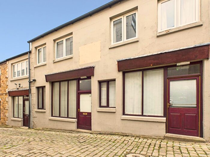 6 Bedroom End Of Terrace House For Sale In Moor Street, LA1