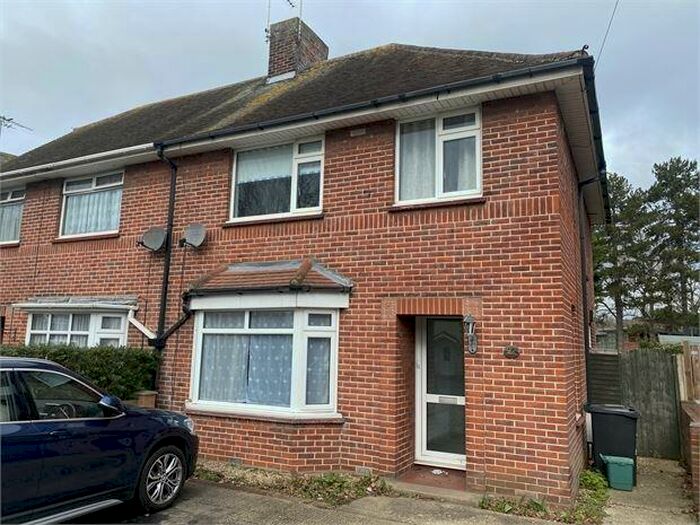 3 Bedroom Semi-Detached House To Rent In Mill Road, Colchester, Essex., CO4