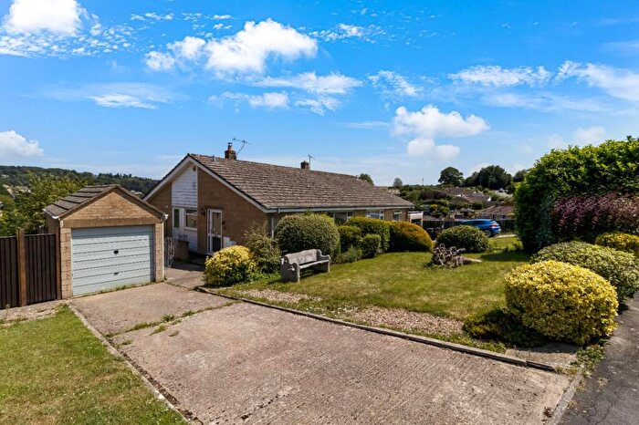 2 Bedroom Bungalow For Sale In Homefield, Shortwood, Nailsworth, Stroud, GL6