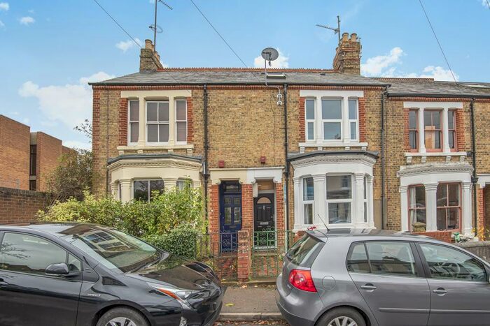 5 Bedroom Terraced House To Rent In Chester Street, Hmo Ready Sharers, OX4