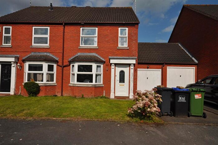 2 Bedroom Semi Detached House To Rent In Rosewood Crescent, Leamington Spa, CV32
