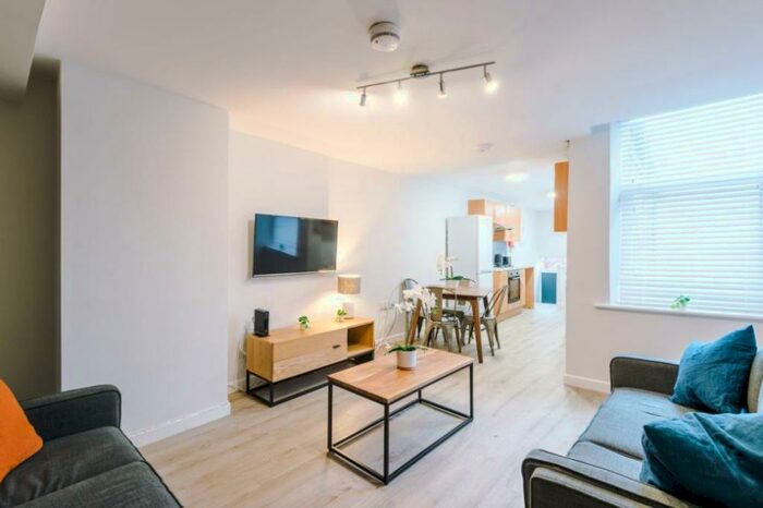 6 Bedroom Terraced House To Rent In Hotspur Street, Newcastle, NE6