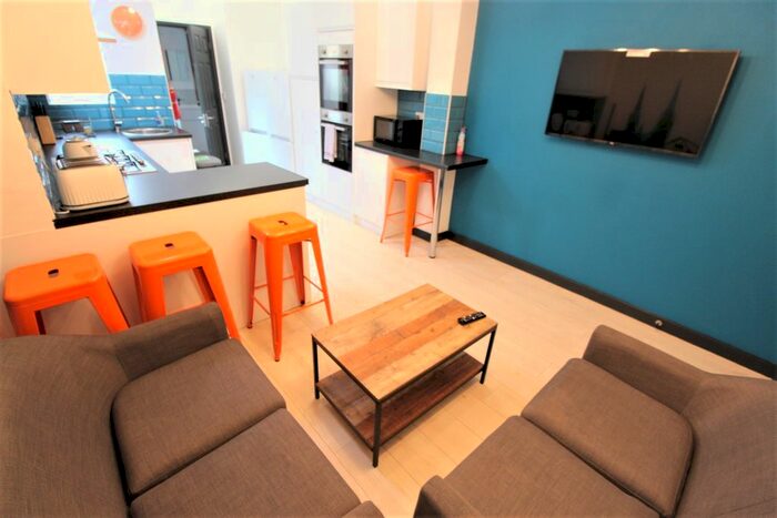 5 Bedroom Terraced House To Rent In Gresham Street, Stoke, Coventry, CV2