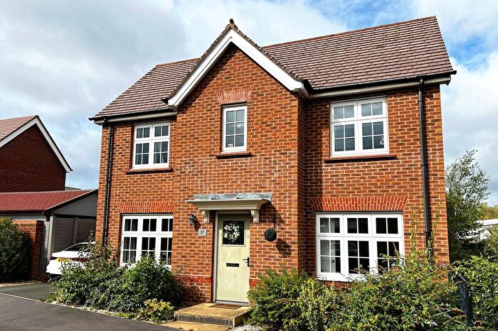 4 Bedroom Detached House To Rent In Oxmoor Avenue, Hadley, Telford, Shropshire, TF1