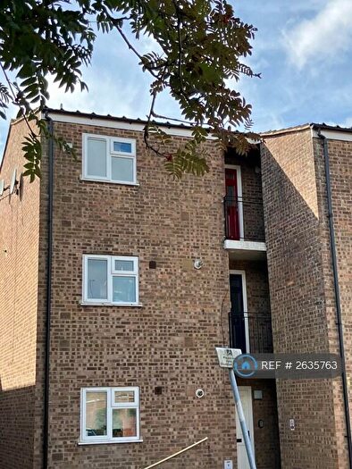 1 Bedroom Flat To Rent In Hunters Close, Northampton, NN2