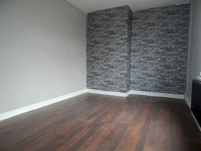 2 Bedroom Terraced House To Rent In Union Grove, Liversedge, WF15