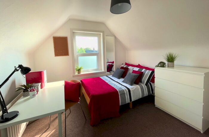 5 Bedroom House To Rent In Burton Road, Lincoln, Lincoln, LN1