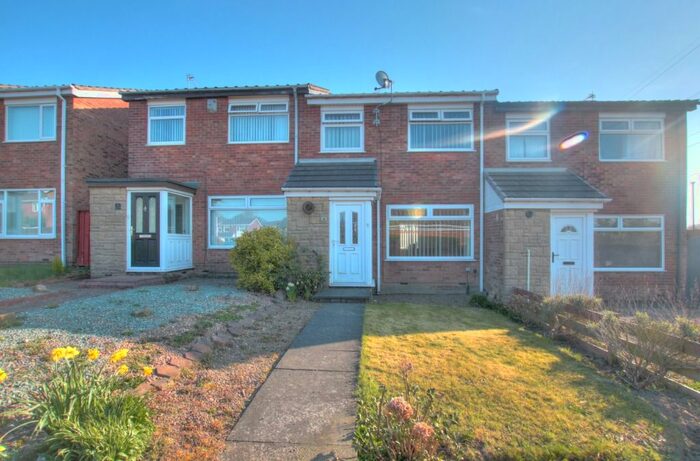 3 Bedroom Terraced House To Rent In Lupin Close, Chapel Park, Newcastle Upon Tyne, NE5