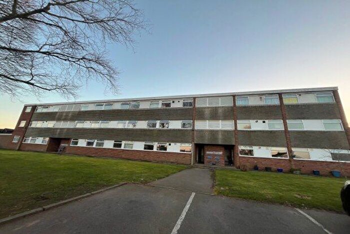 2 Bedroom Property To Rent In Leomansley View, Lichfield, WS13