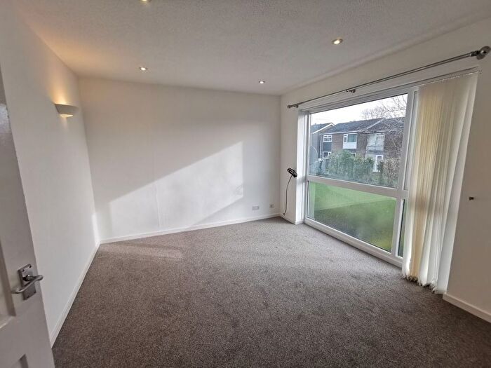 2 Bedroom Flat To Rent In Allerdean Close, West Denton Park, Newcastle Upon Tyne, NE15