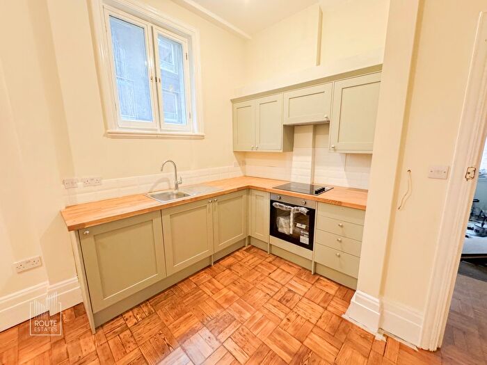 1 Bedroom Flat To Rent In Mare Street, London, E8
