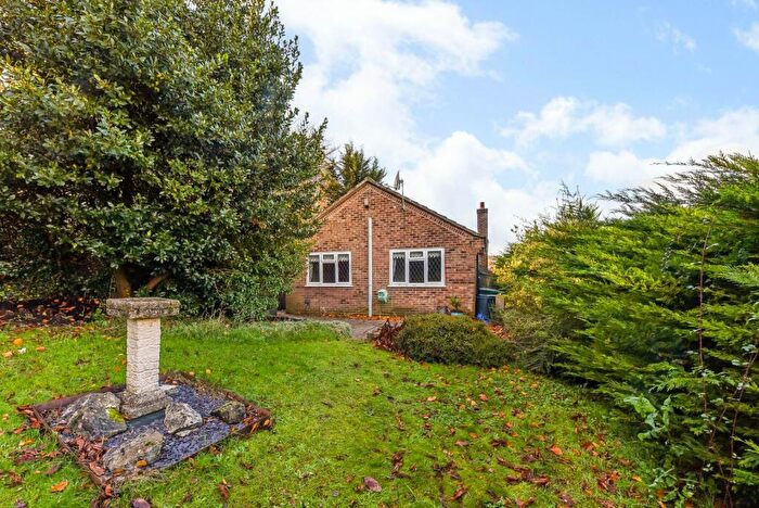 2 Bedroom Bungalow For Sale In Wincanton Close, Alton, Hampshire, GU34