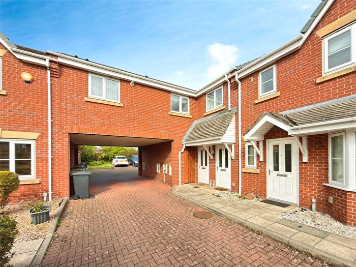 2 Bedroom Apartment To Rent In Heathfield Drive, Bootle, Merseyside, L20