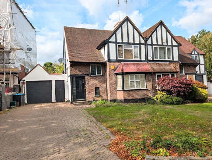 3 Bedroom Semi-Detached House To Rent In Lancaster Avenue, Hadley Wood, EN4