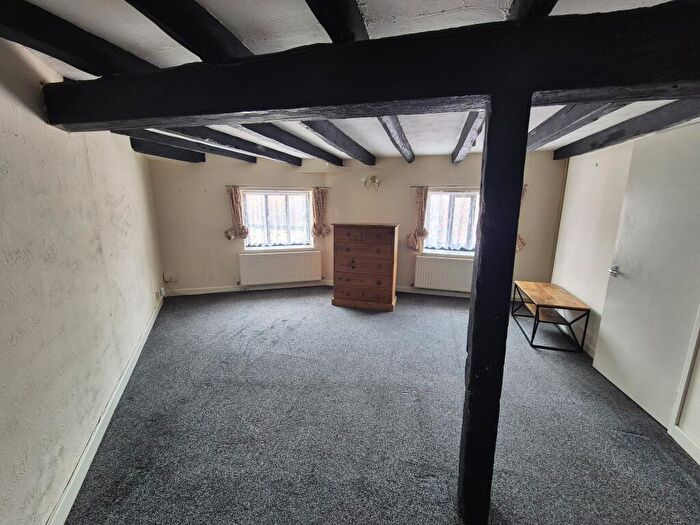 2 Bedroom Maisonette To Rent In High Street, Poole Quay, BH15
