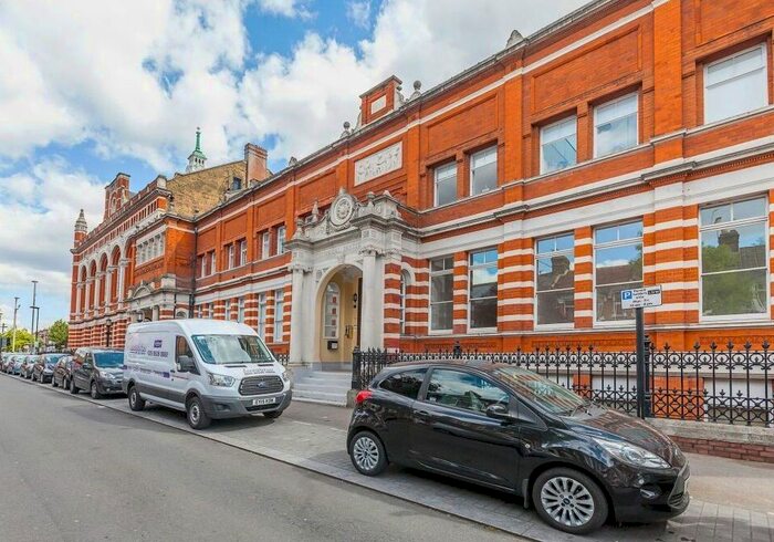 Studio To Rent In Adelaide Road, London, E10