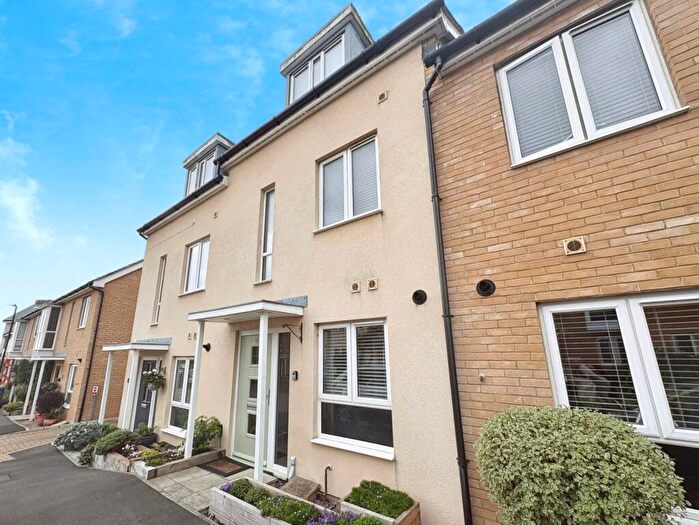 3 Bedroom Terraced House For Sale In Royal Architects Road, East Cowes, Isle Of Wight, PO32