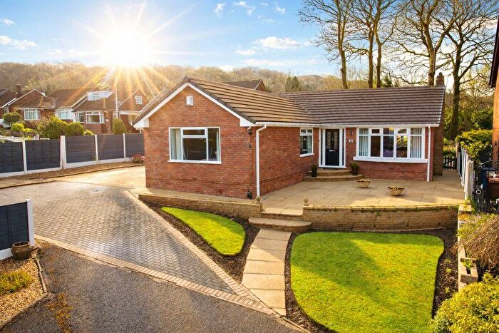 3 Bedroom Bungalow For Sale In Coppice Close, Woodley, SK6