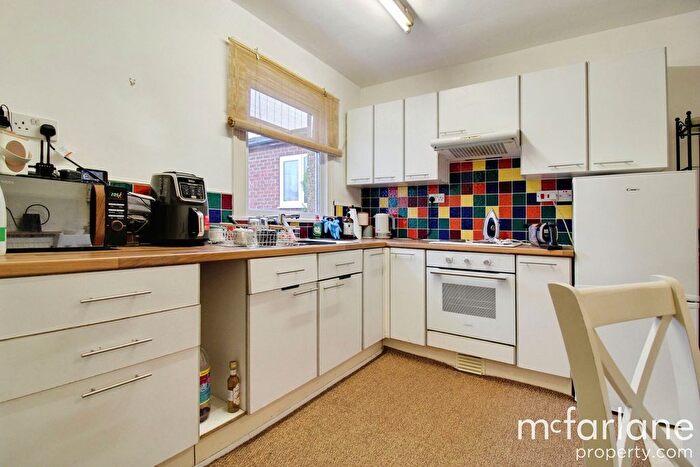 2 Bedroom Terraced House To Rent In Whitehead Street, Swindon, SN1