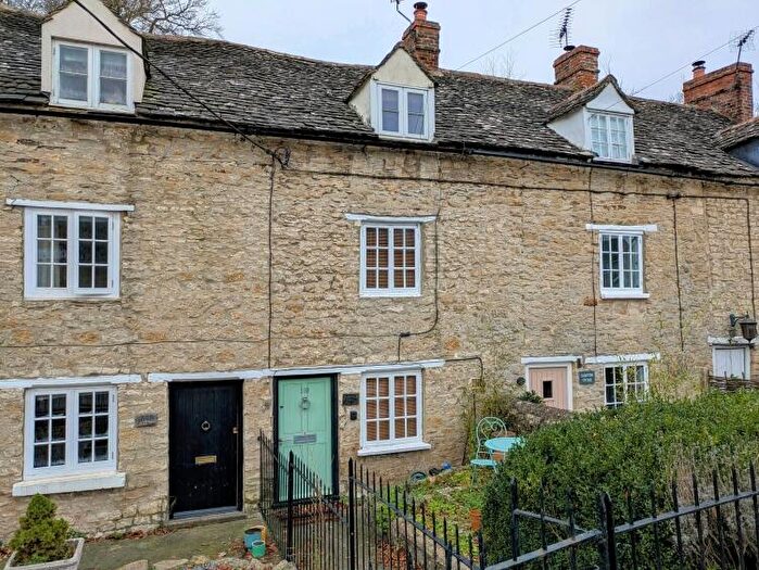 2 Bedroom Cottage To Rent In Manor Road, Woodstock, OX20