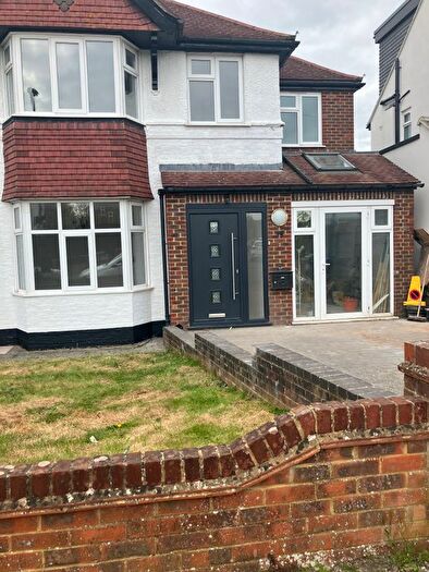 5 Bedroom Property To Rent In Ellesmere Drive, South Croydon, CR2