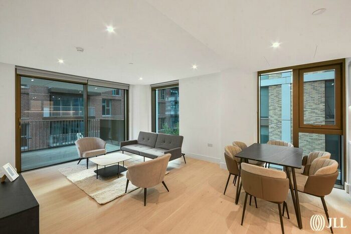 2 Bedroom Apartment To Rent In Prince Of Wales Drive London, SW11