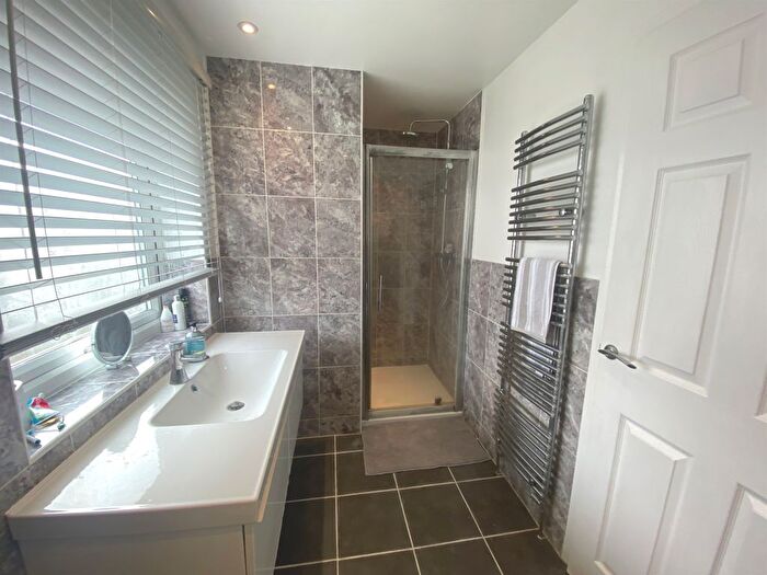 4 Bedroom Detached House For Sale In Turpins Way, Baldock, SG7