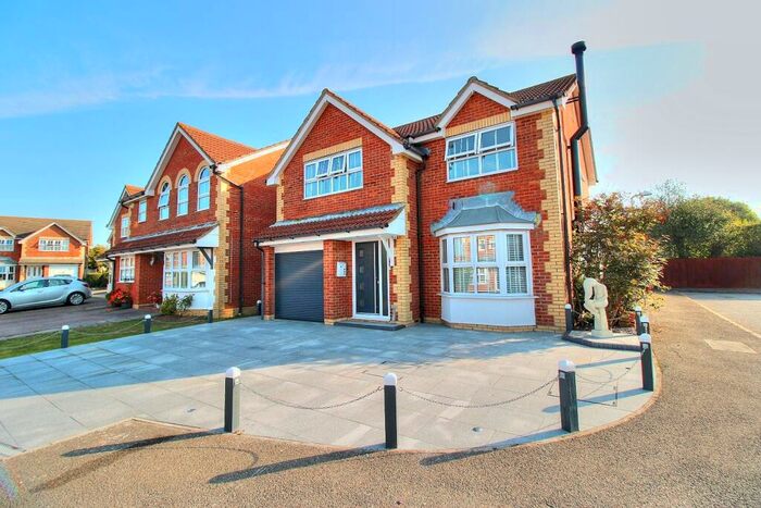 4 Bedroom Detached House To Rent In Darwell Drive, Stone Cross, Pevensey, BN24