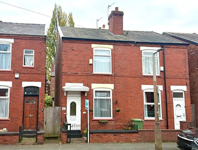 2 Bedroom Semi-Detached House For Sale In Countess Street, Stockport, SK2