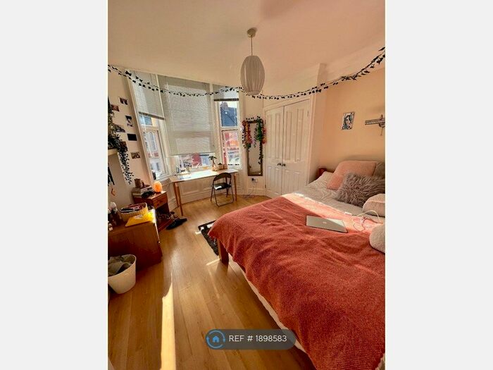 6 Bedroom Terraced House To Rent In Fairfield Road, Newcastle Upon Tyne, NE2