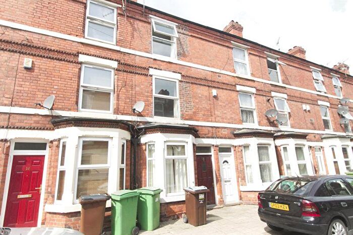 3 Bedroom Terraced House To Rent In Chippendale Street, Nottingham, NG7