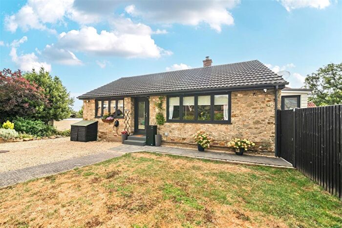 2 Bedroom Detached Bungalow For Sale In Bourton, Gillingham, SP8