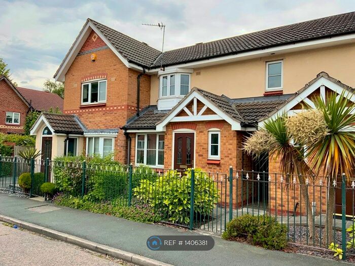 2 Bedroom Terraced House To Rent In Thornsgreen Road, Manchester, M22