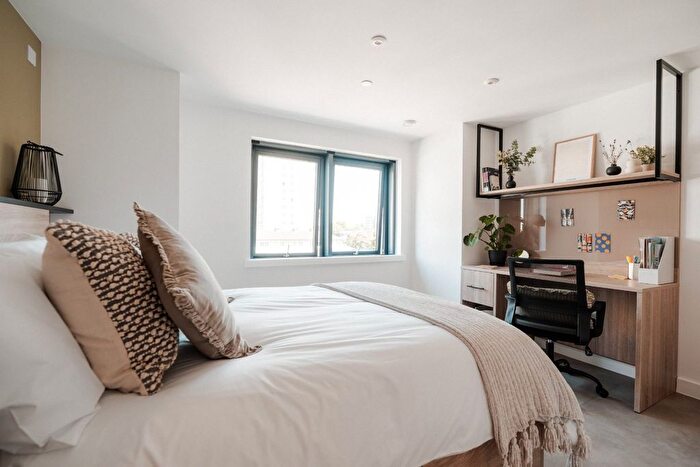 Studio To Rent In Childers Street, Surrey Quays, SE8