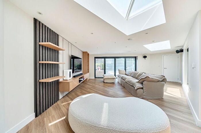 3 Bedroom Semi-Detached House To Rent In Fen Pond Road, Ightham, Sevenoaks, Kent, TN15