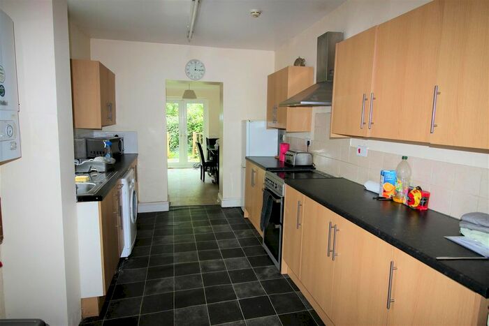 6 Bedroom Property To Rent In South Road, Lancaster, LA1