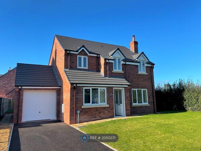 3 Bedroom Detached House To Rent In Herriman Close, Oswestry, SY11