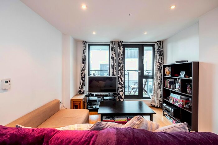 1 Bedroom Flat To Rent In Mybase, Borough, SE1