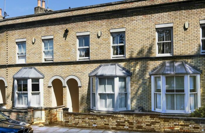 4 Bedroom Flat To Rent In Dyers Lane, London, SW15